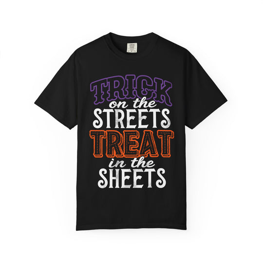 Trick On The Streets Treat In The Sheets Mens WUNDERLAND Backyard Dept Halloween Booteek 25 Short Sleeve Tee