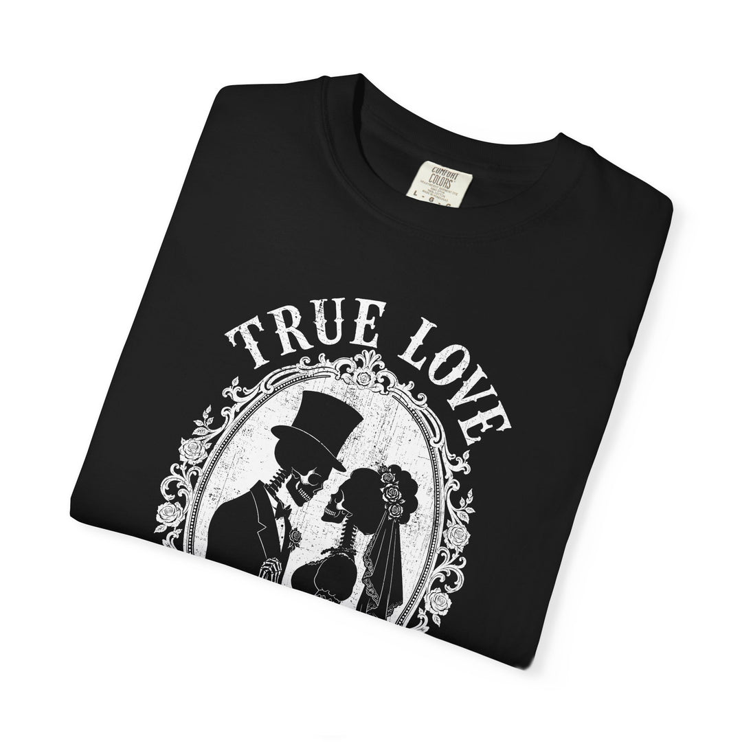 True Love Never Dies Skeleton Silhouettes Womens WUNDERLAND Halloween Booteek Short Sleeve Tee