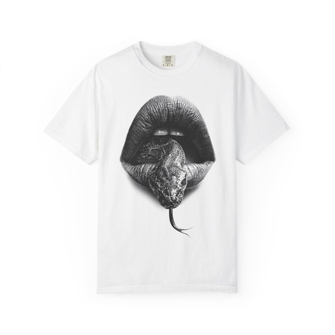 Slithering Kiss Lips &amp; Serpent Mens ATOMYK Short Sleeve Tee