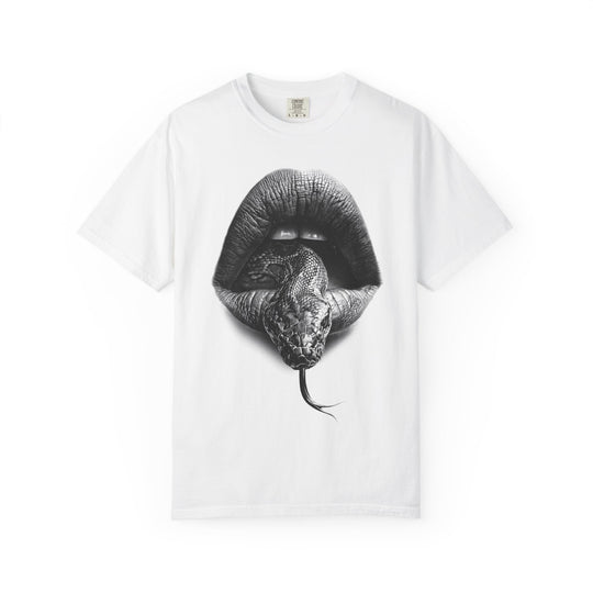 Slithering Kiss Lips &amp; Serpent Mens ATOMYK Short Sleeve Tee