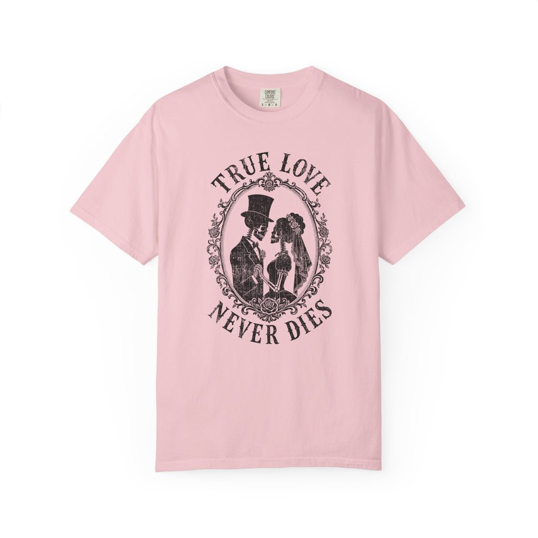 True Love Never Dies Skeleton Silhouettes Womens WUNDERLAND Halloween Booteek Short Sleeve Tee