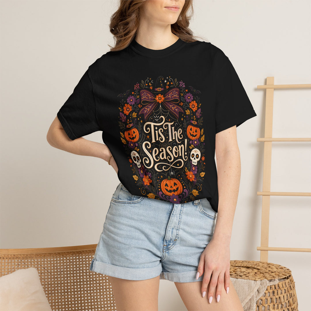 Tis The Season Spooky Wreath Womens WUNDERLAND Halloween Booteek Short Sleeve Tee