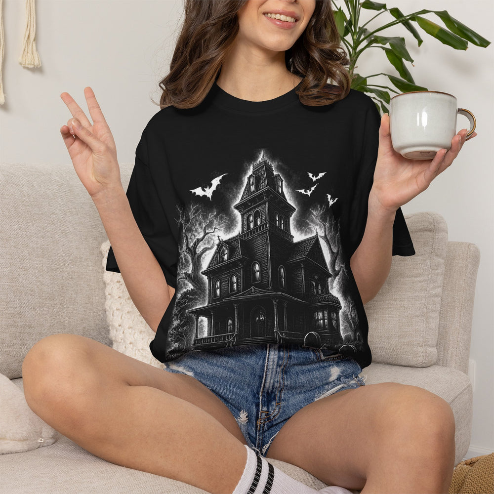 Moonlit Haunted Manor Womens WUNDERLAND Halloween Booteek Short Sleeve Tee