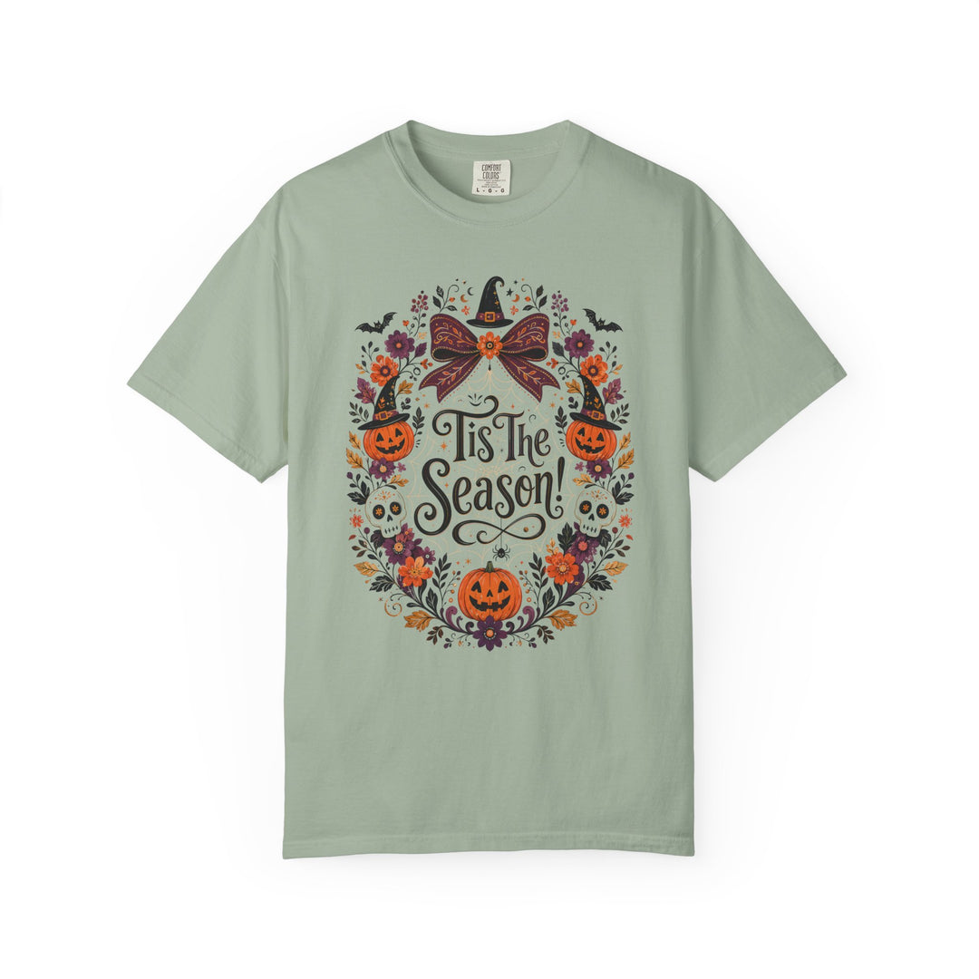 Tis The Season Spooky Wreath Womens WUNDERLAND Halloween Booteek Short Sleeve Tee