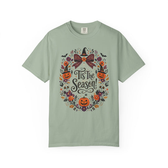 Tis The Season Spooky Wreath Womens WUNDERLAND Halloween Booteek Short Sleeve Tee