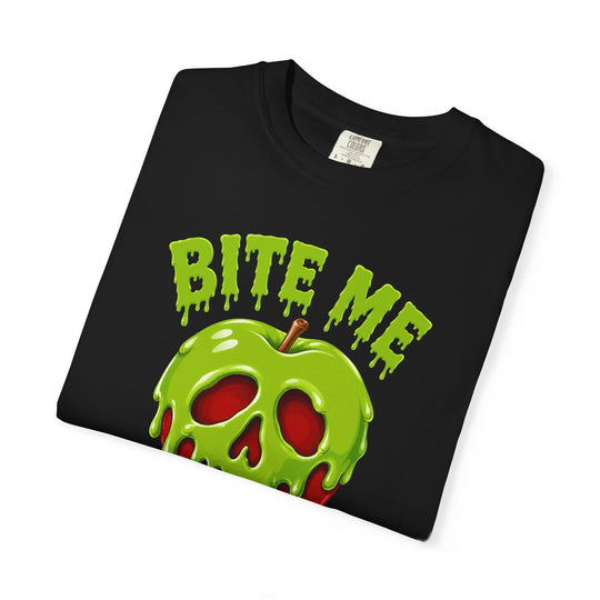 Bite Me Poison Apple Womens WUNDERLAND Halloween Booteek Short Sleeve Tee