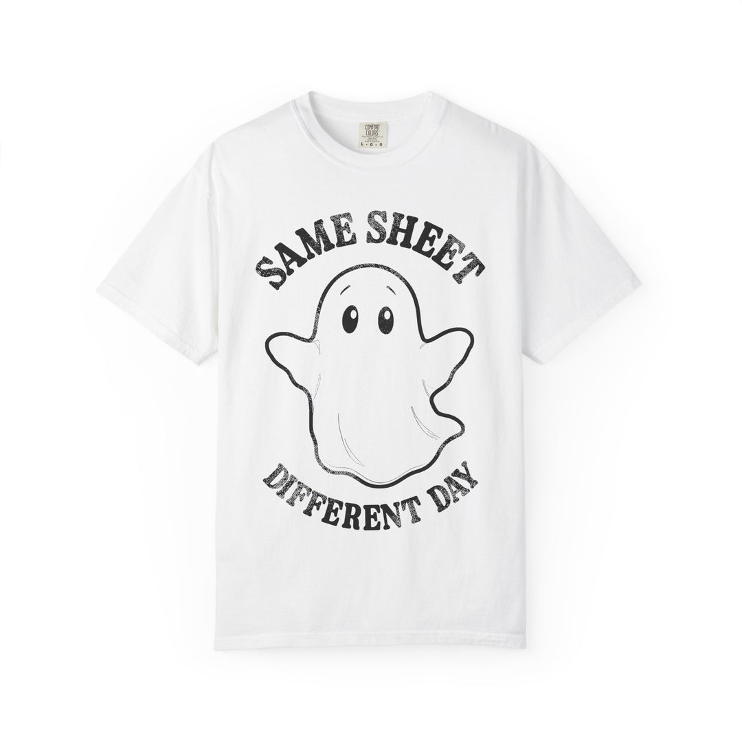 Same Sheet Different Day Ghost Mens WUNDERLAND Backyard Dept Halloween Booteek 25 Short Sleeve Tee
