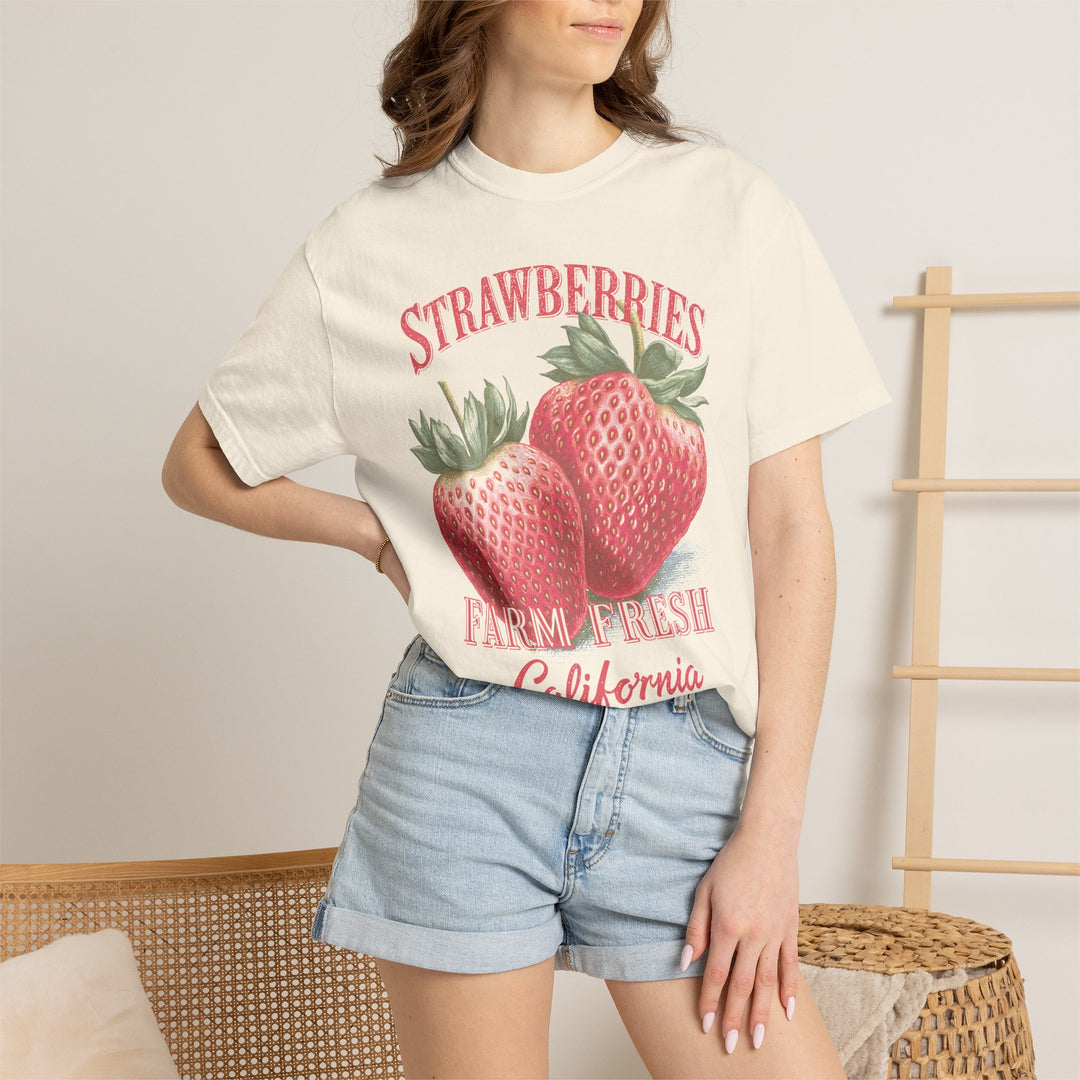 Strawberries Farm Fresh Womens L&