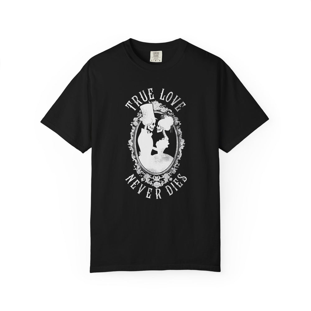 True Love Never Dies Womens WUNDERLAND Backyard Dept Halloween Booteek Short Sleeve Tee
