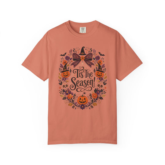 Tis The Season Spooky Wreath Womens WUNDERLAND Halloween Booteek Short Sleeve Tee