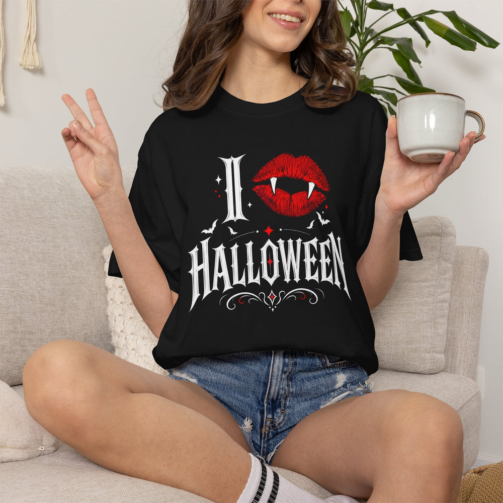 I Love Halloween Fangs Womens WUNDERLAND Halloween Booteek Short Sleeve Tee