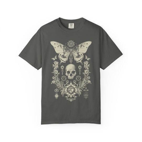 Mystical Skull Flora and Moth Womens WUNDERLAND Backyard Dept Halloween Booteek Short Sleeve Tee