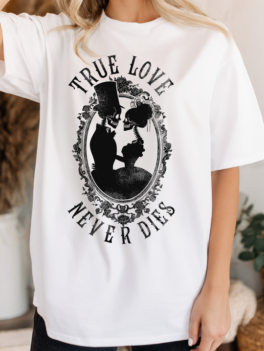 True Love Never Dies Womens WUNDERLAND Backyard Dept Halloween Booteek Short Sleeve Tee
