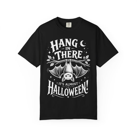 Hang In There Womens WUNDERLAND Halloween Booteek Short Sleeve Tee