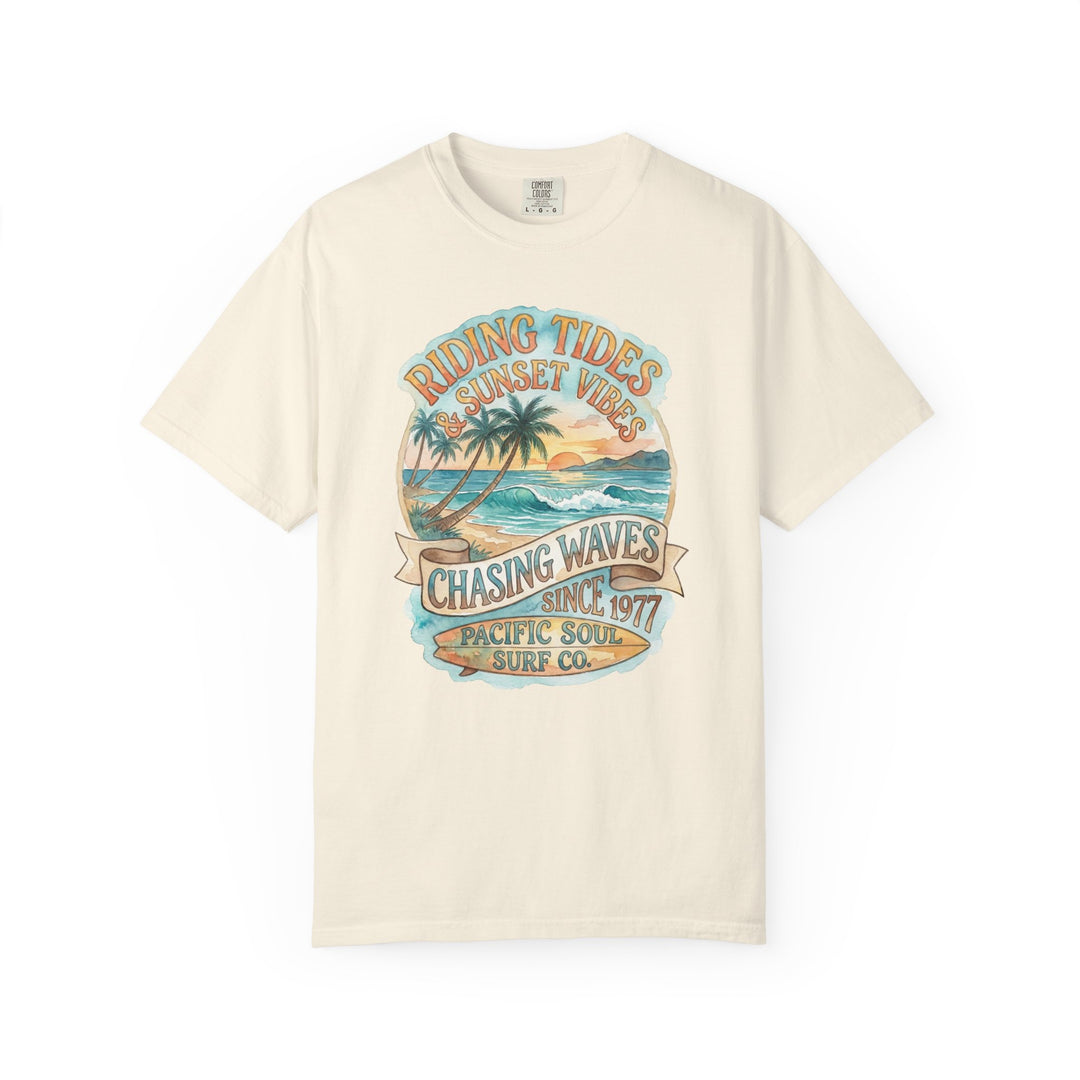 Chasing Waves Womens L'Atomique Relaxed Fit Comfort Colors Graphic Tee