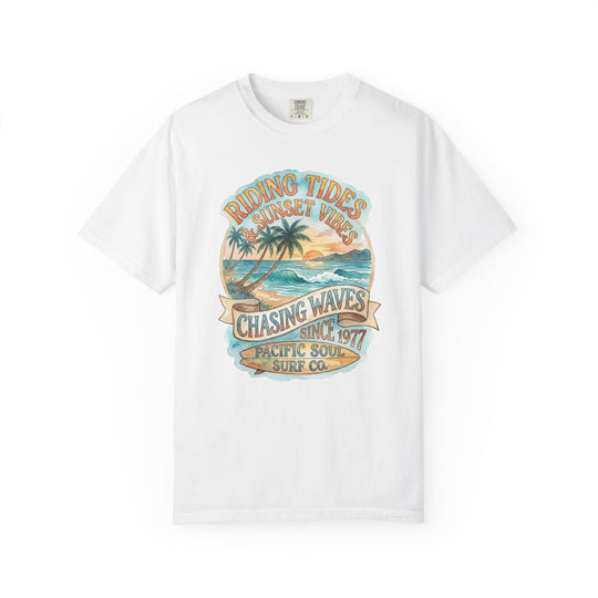 Chasing Waves Womens L'Atomique Relaxed Fit Comfort Colors Graphic Tee