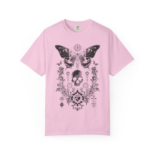 Mystical Skull Flora and Moth Womens WUNDERLAND Backyard Dept Halloween Booteek Short Sleeve Tee