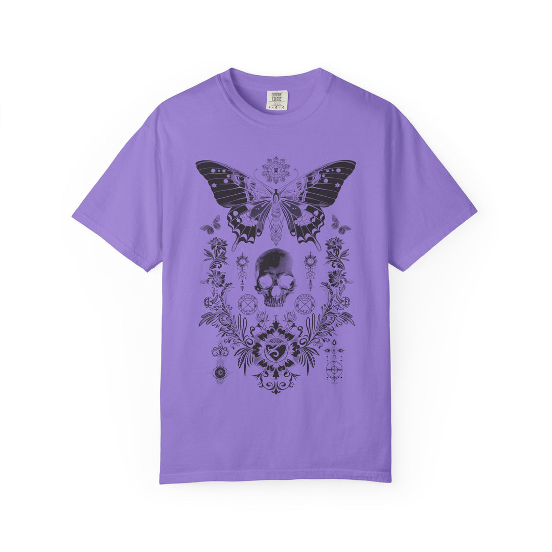 Mystical Skull Flora and Moth Womens WUNDERLAND Backyard Dept Halloween Booteek Short Sleeve Tee