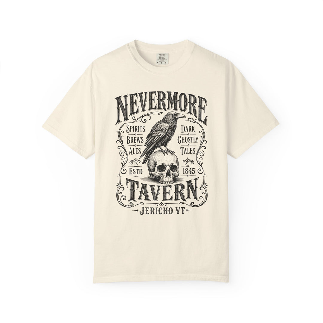Nevermore Tavern Raven &amp; Skull Vintage Womens WUNDERLAND Halloween Booteek Short Sleeve Tee