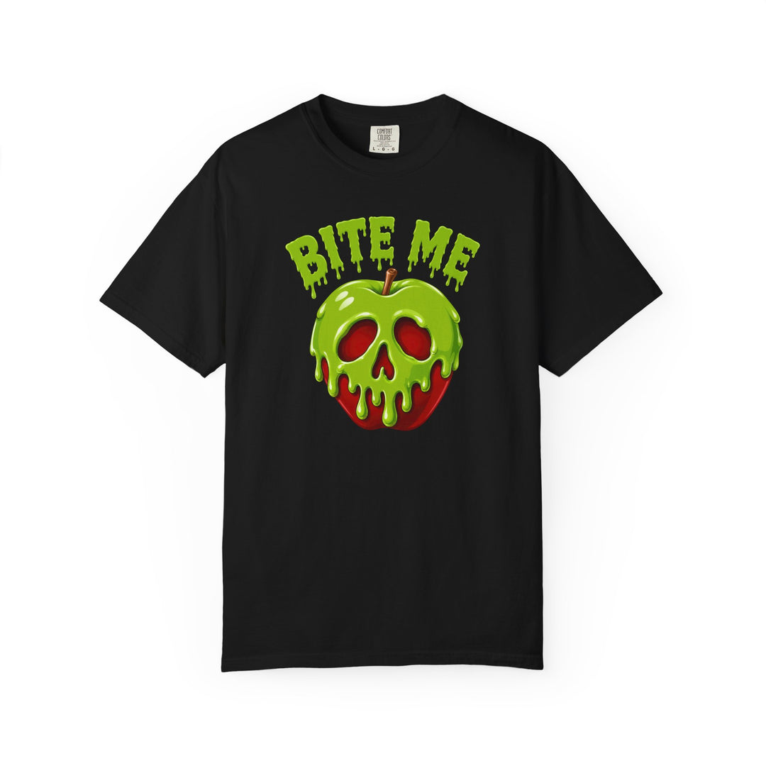 Bite Me Poison Apple Womens WUNDERLAND Halloween Booteek Short Sleeve Tee