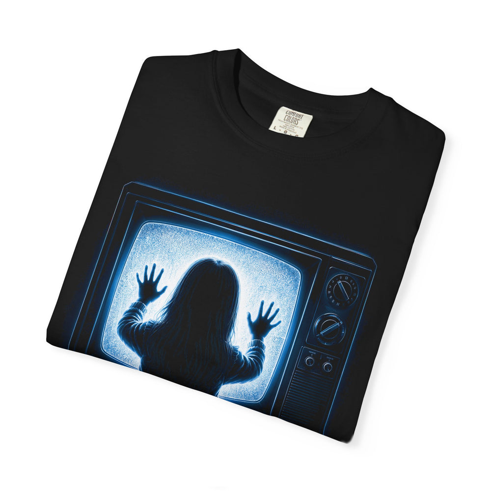 Horror Movie "They're Here" TV Mens WUNDERLAND Halloween Booteek Short Sleeve Tee