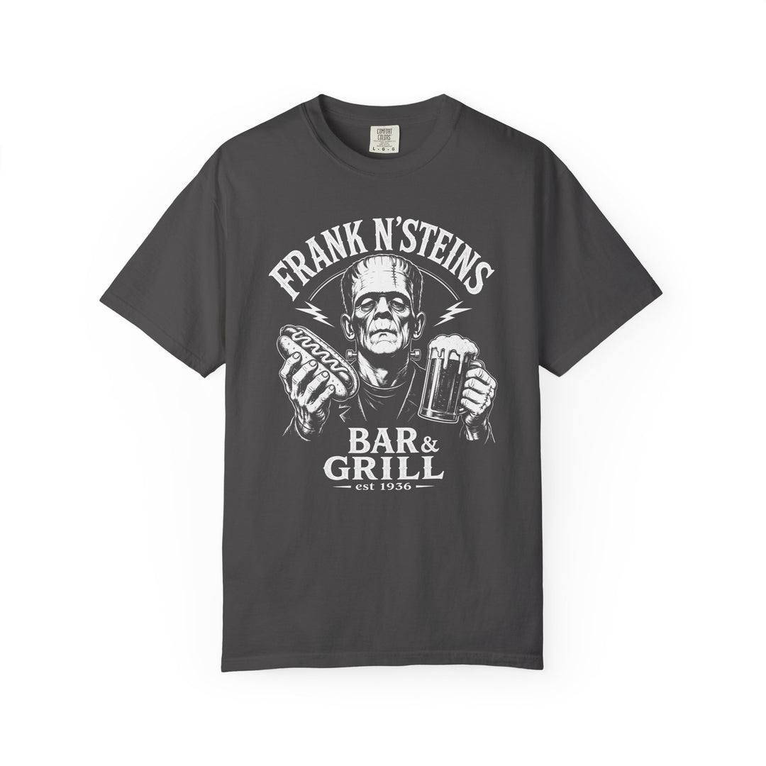 Frank N Steins Bar &amp; Grill Monster Pub Mens WUNDERLAND Halloween Booteek Short Sleeve Tee